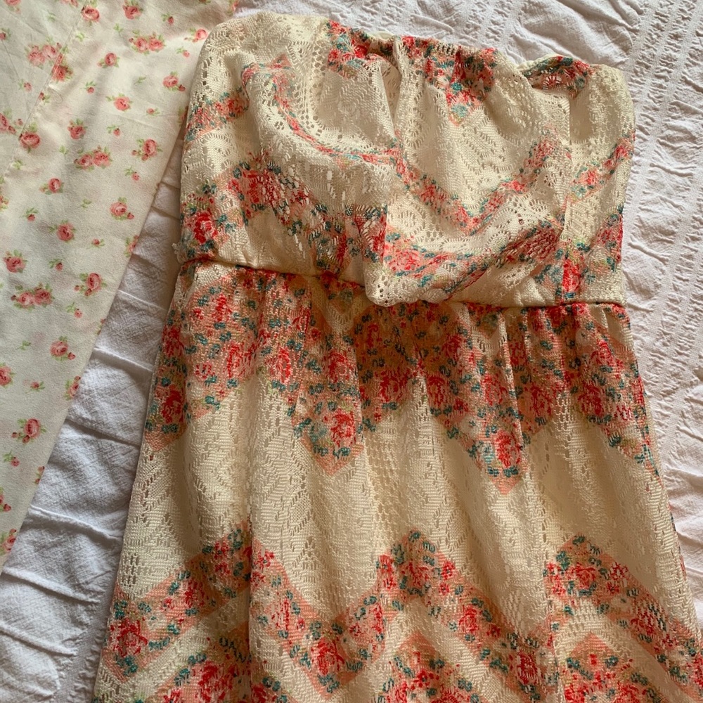Strapless floral lace maxi dress